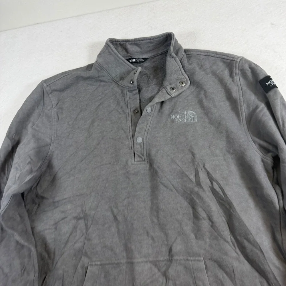 The North Face Mens Gray Quarter Snap Fleece Pullover Sweatshirt XL Logo Pocket